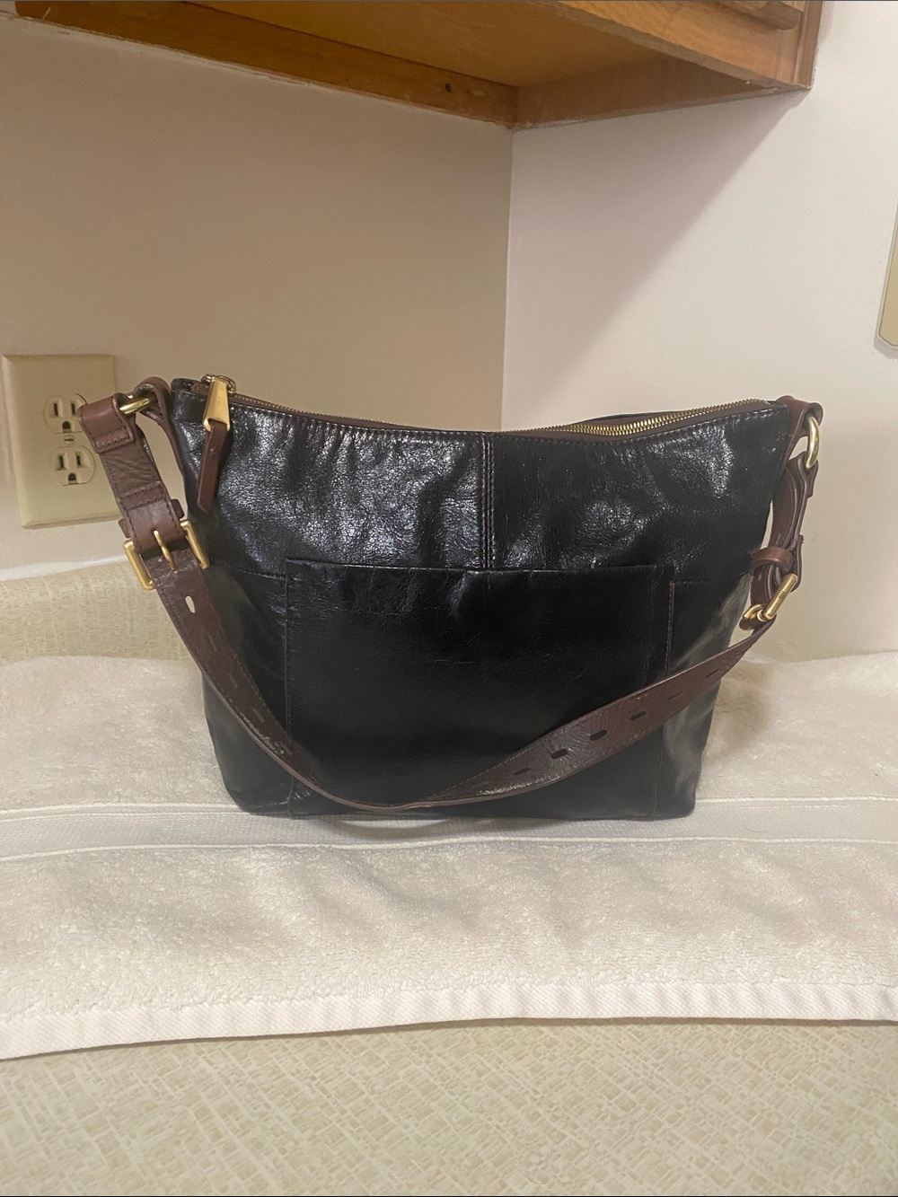 HOBO Black Leather Shoulder Bag with Brown Strap